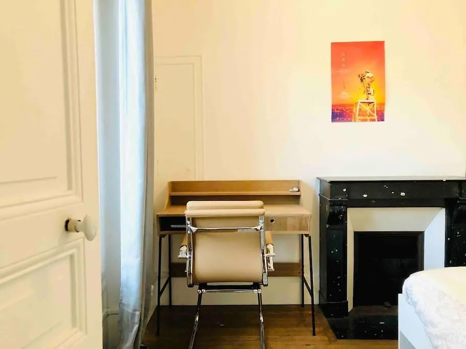 Charmant Appartement Entier A Montmartre Pour 4 Paris